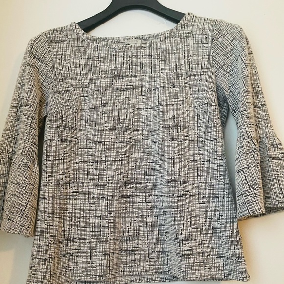 Lovely Talbots blouse - Picture 2 of 3